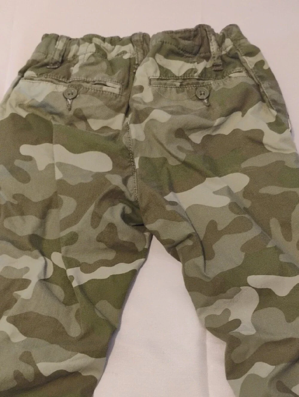 Gap Kids Khaki Cargo Pants Size 6 Green  Camo Everyday Casual Uniform | MSR $45